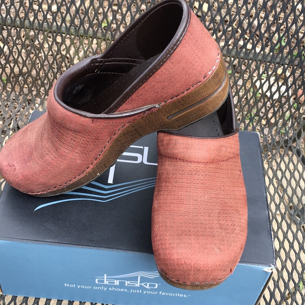 Dansko professional pull up